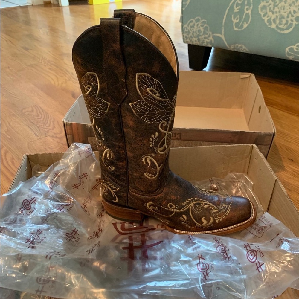 Boots